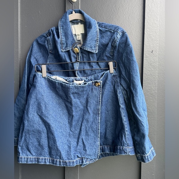H&M Dark Blue Denim set Jacket & Skort - Picture 5 of 14
